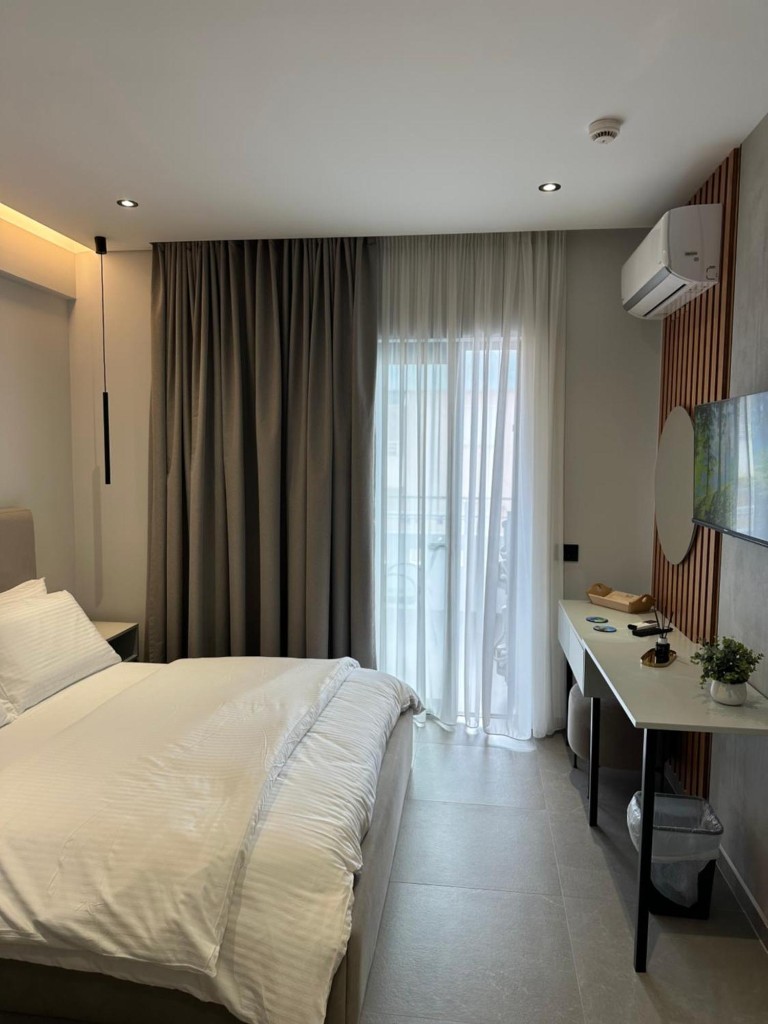 Deluxe Triple Room with Sea View
